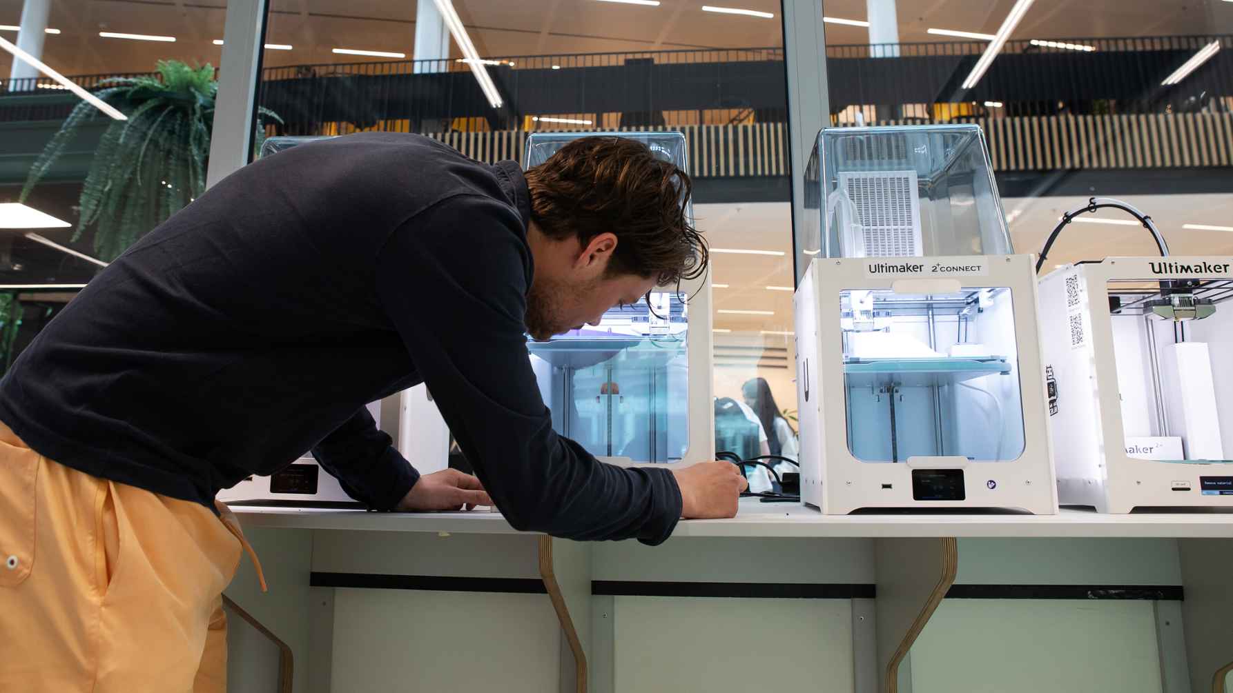 Student in onderzoekslab