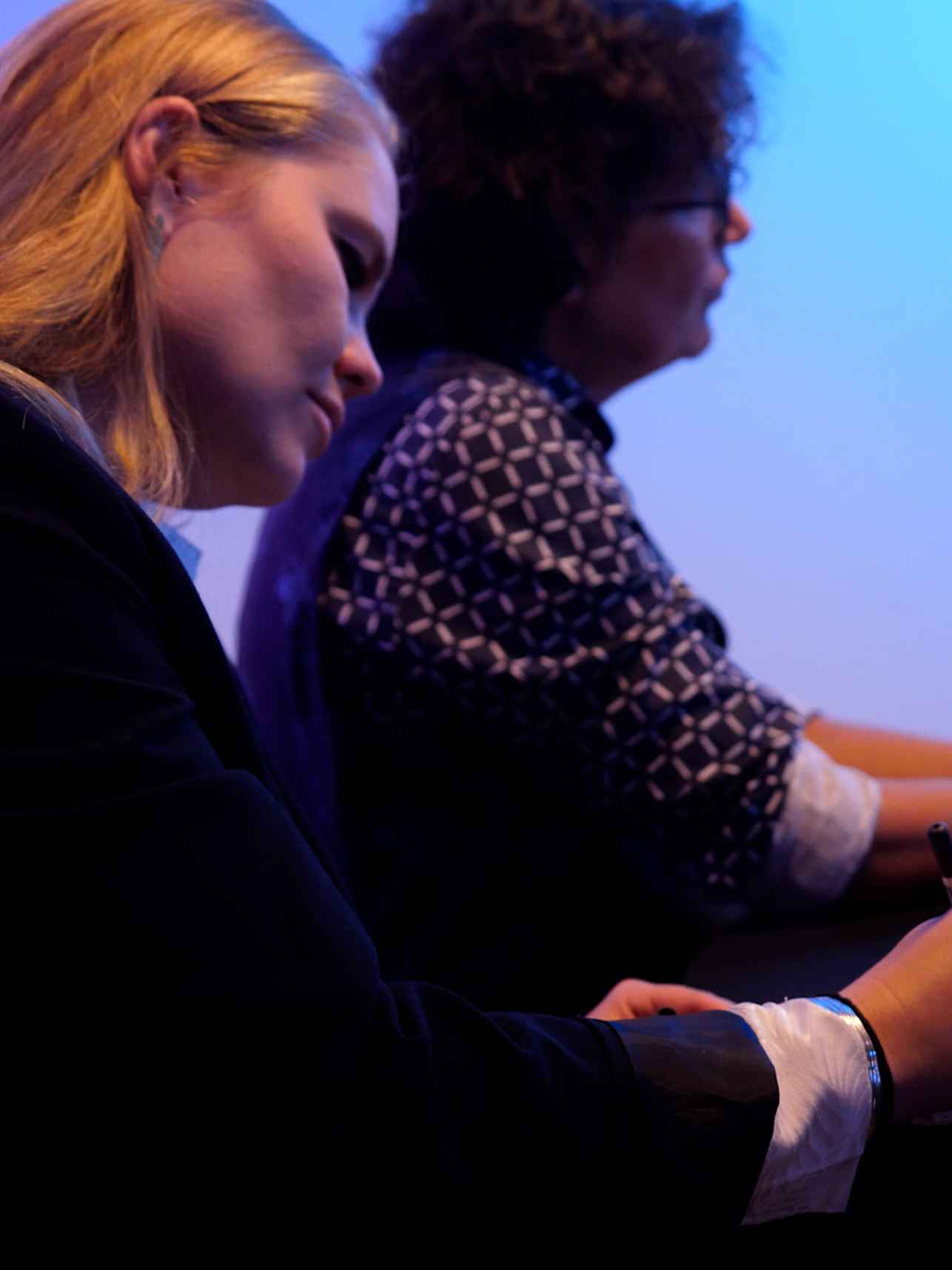 Fiona Dragstra en Nanda Piersma. Foto: Maartje Moerbeek