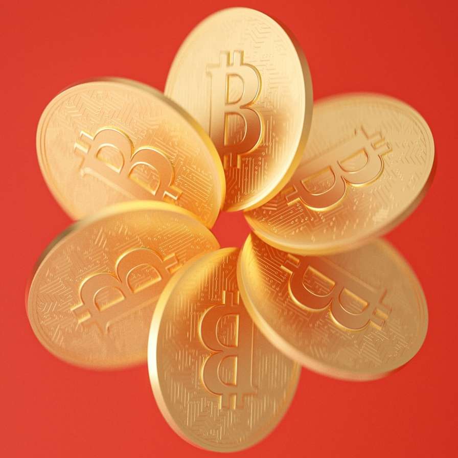 Bitcoins in de vorm van een bloem.