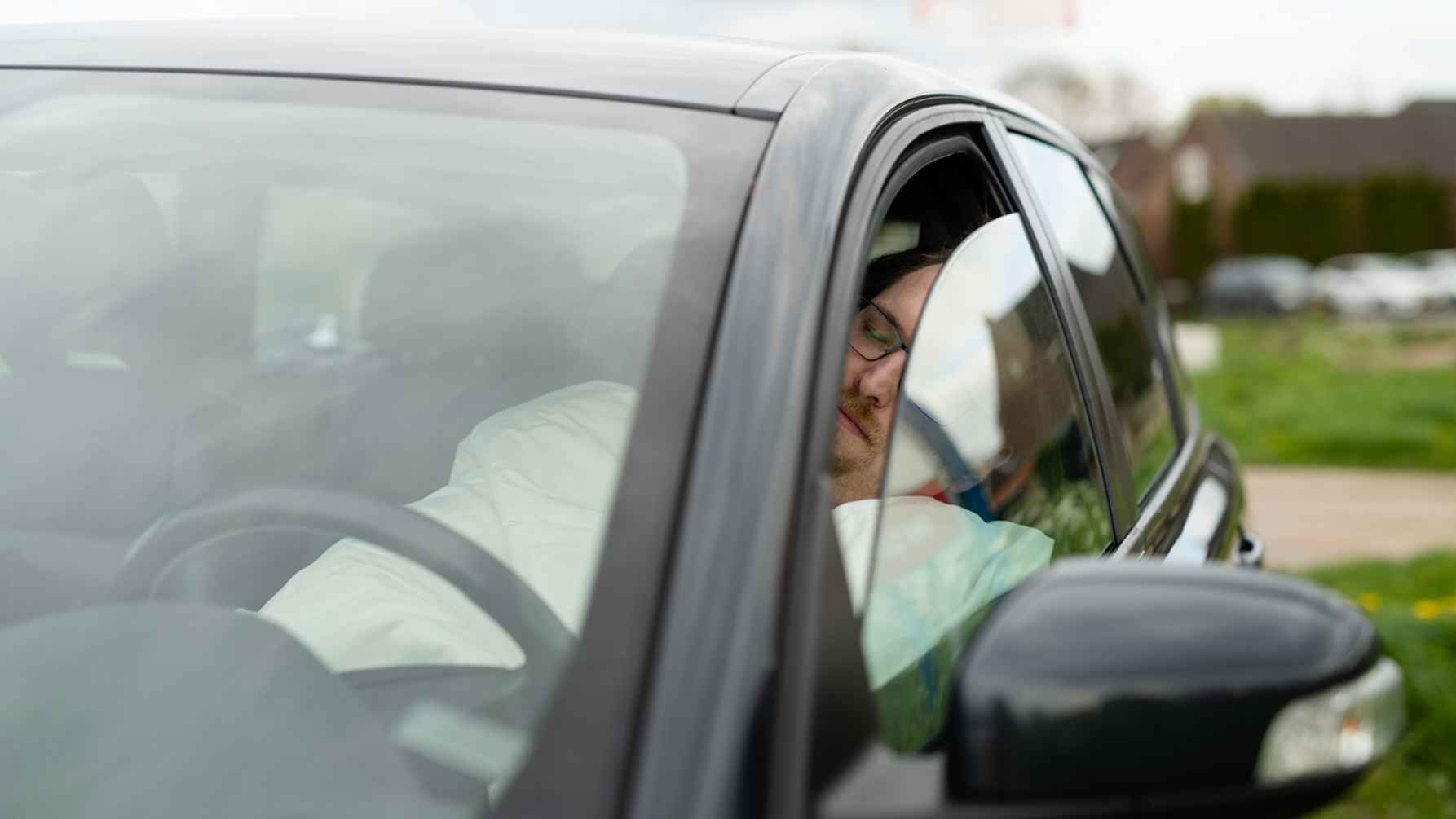 Dakloze in auto
