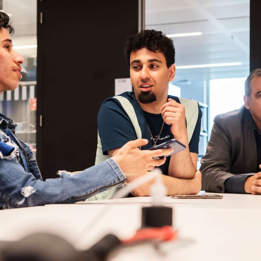 studenten in gesprek