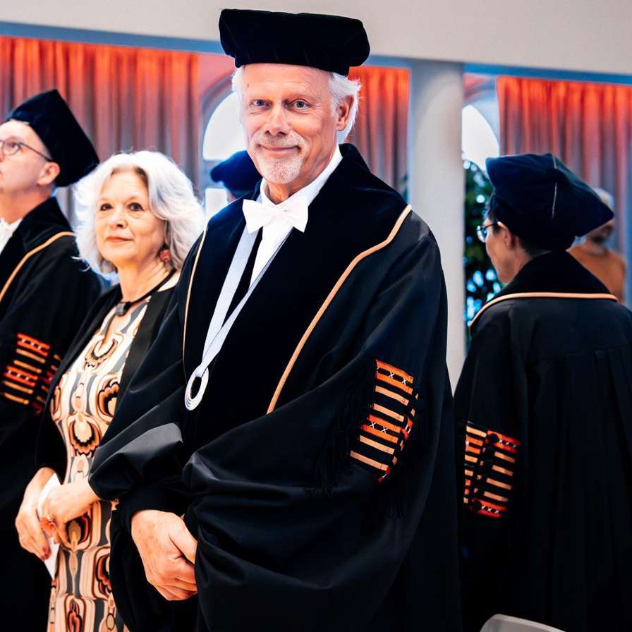 Afscheidsrede Ron Oostdam