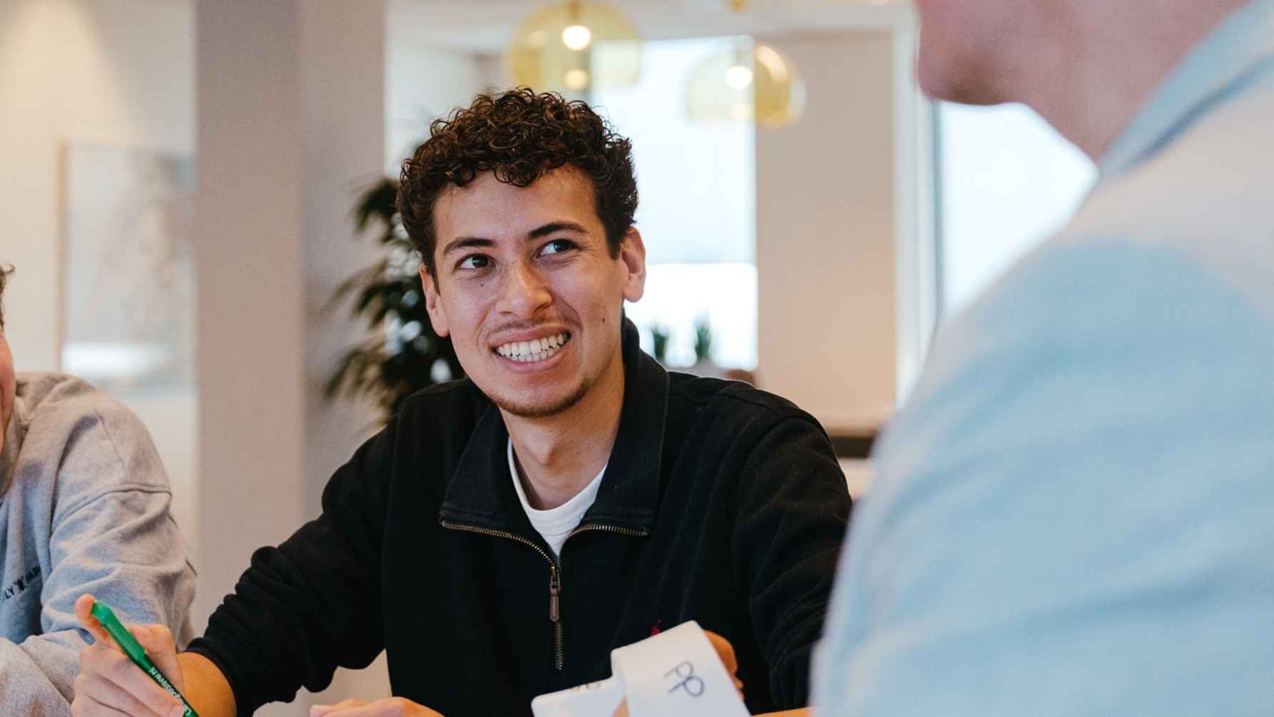 Student Brian vertelt waarom hij leraar Maatschappijleer wil worden