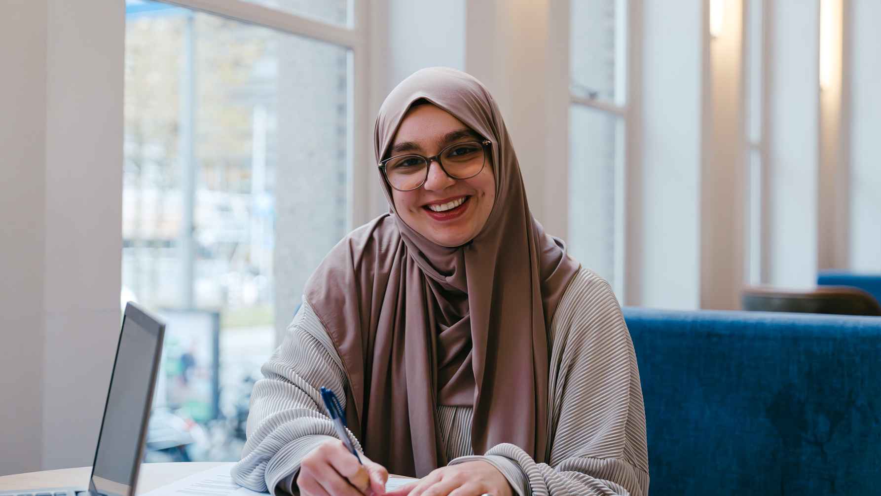 Leraar Gezondheidszorg en Welzijn student Acelya over haar motivatie