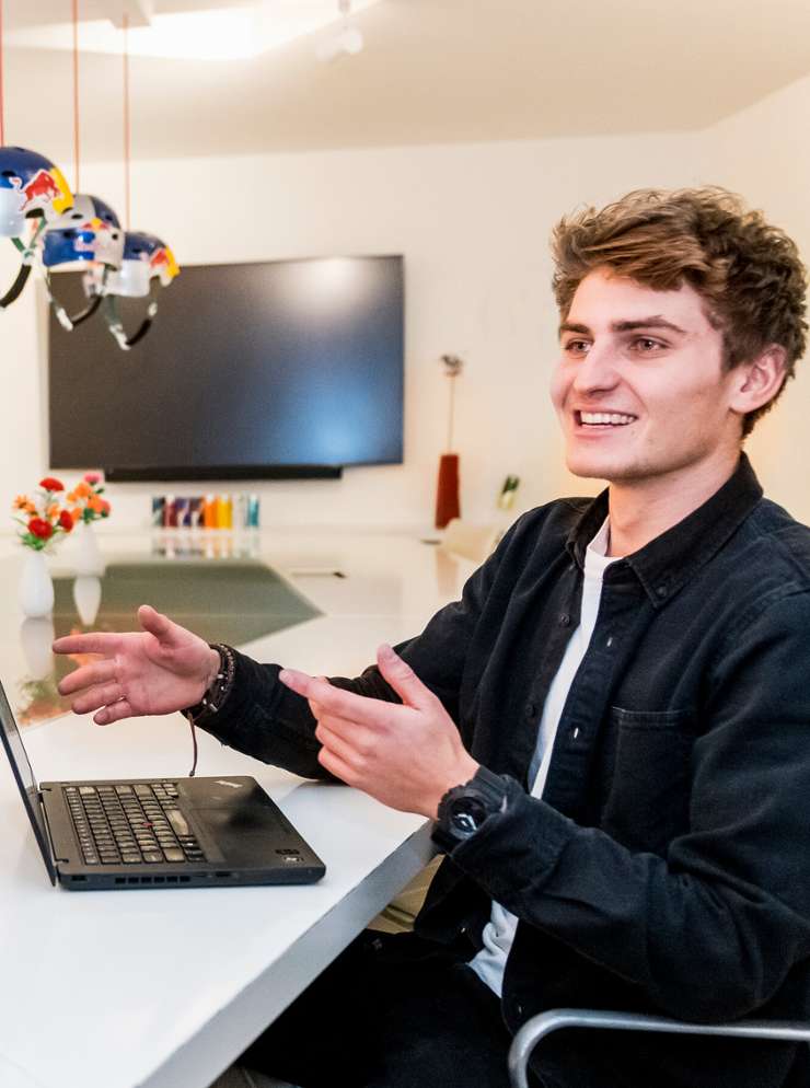 Sportkundestudent Tom stage Red Bull