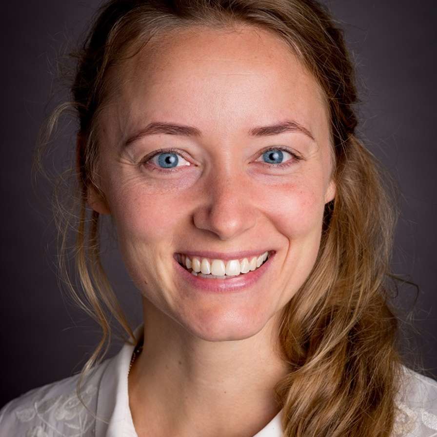 Portret Loes Kreemers