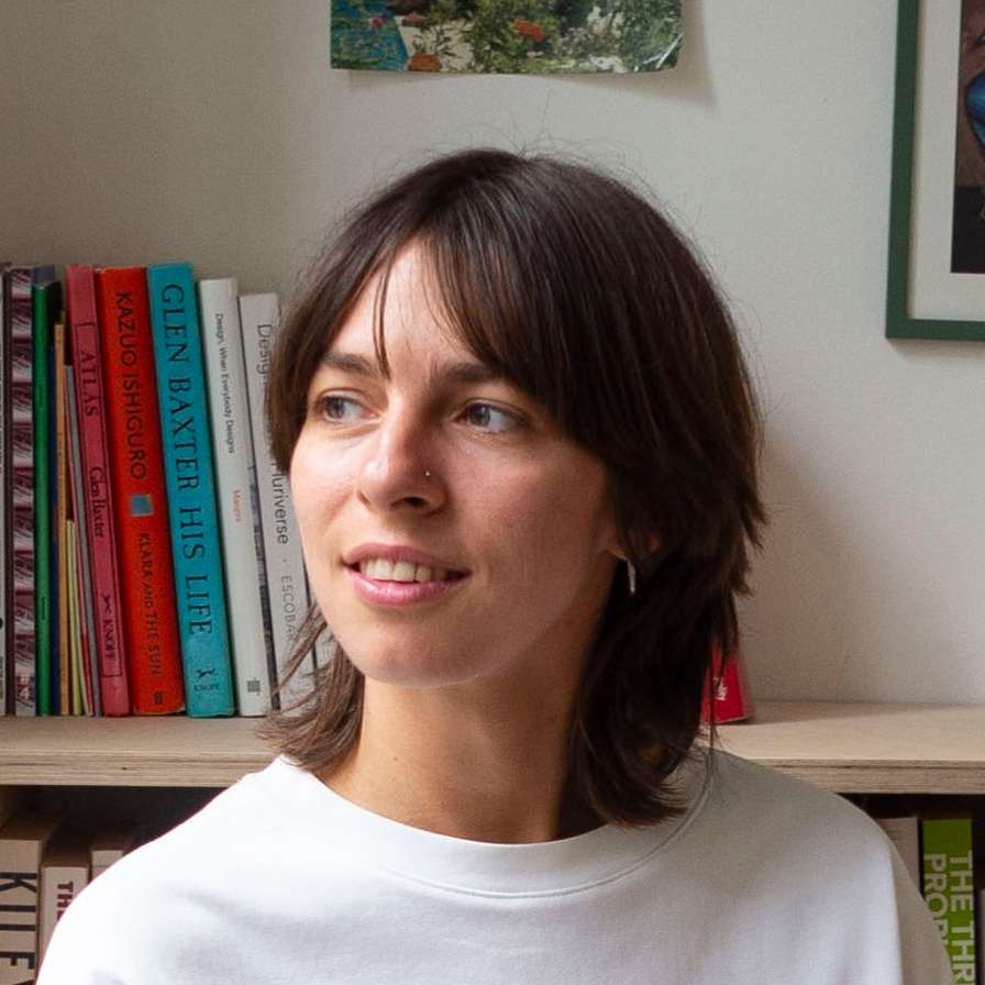 Eva Oosterlaken, Onderzoeker.