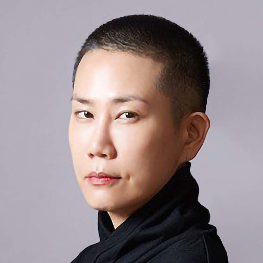 Jaz Hee-jeong Choi, Associate Lector.