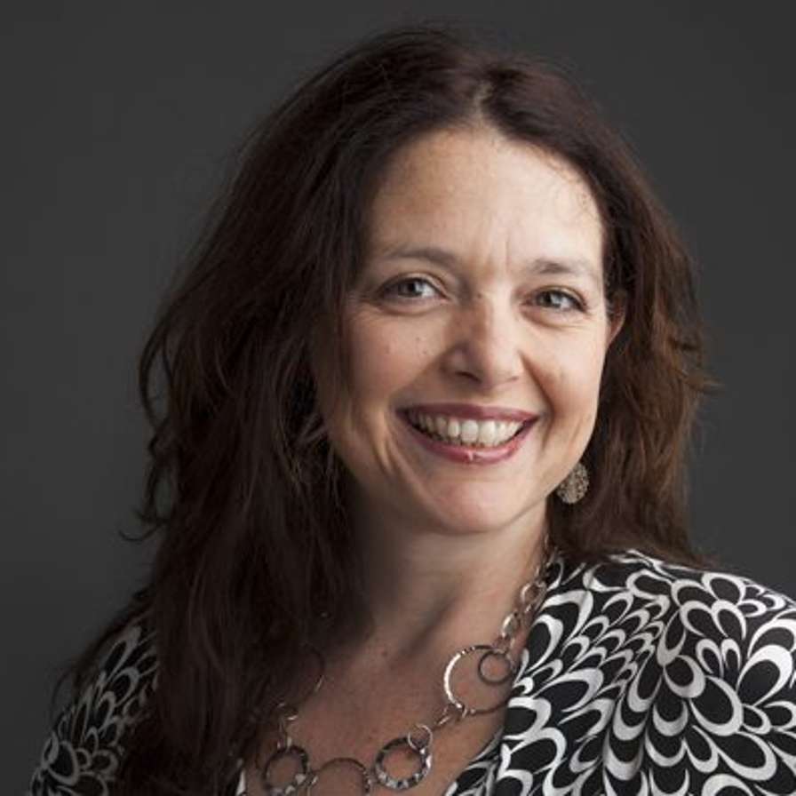 Mirjam Vosmeer, Senior-onderzoeker.