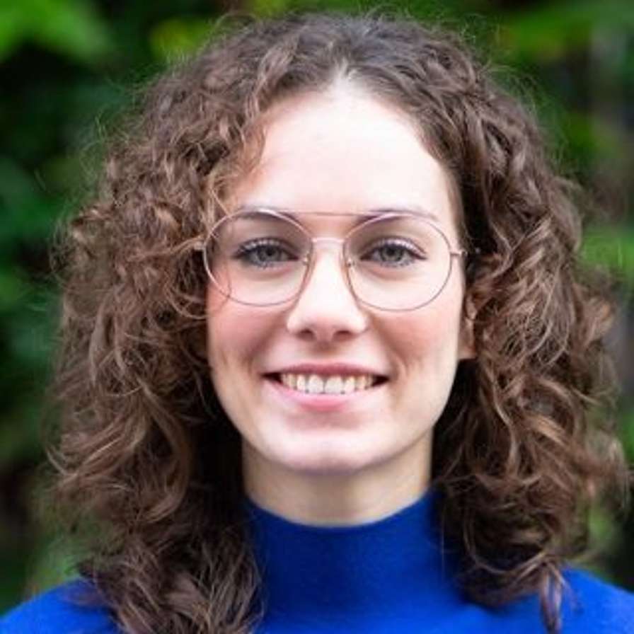 Anoeska Huijskes, Junior-onderzoeker.