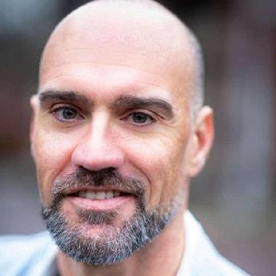 Victor Cabral, Docent.