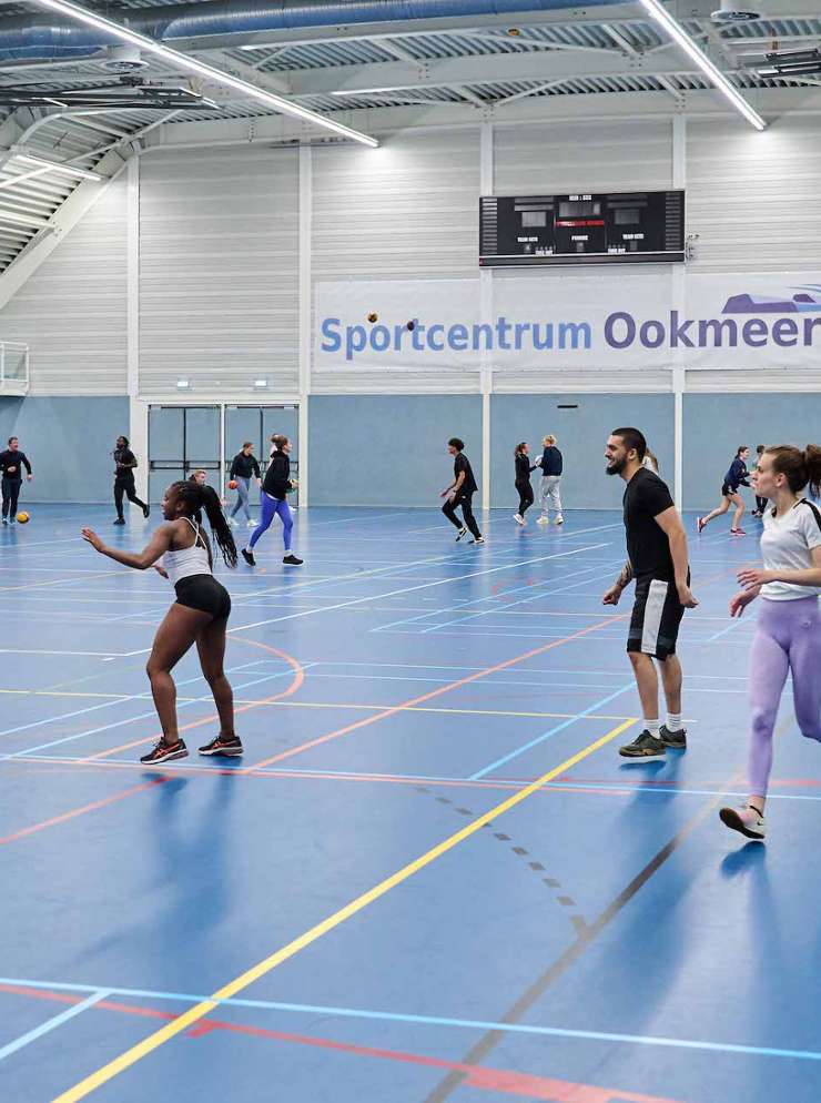 sporters in sportcentrum ookmeer amsterdam hva