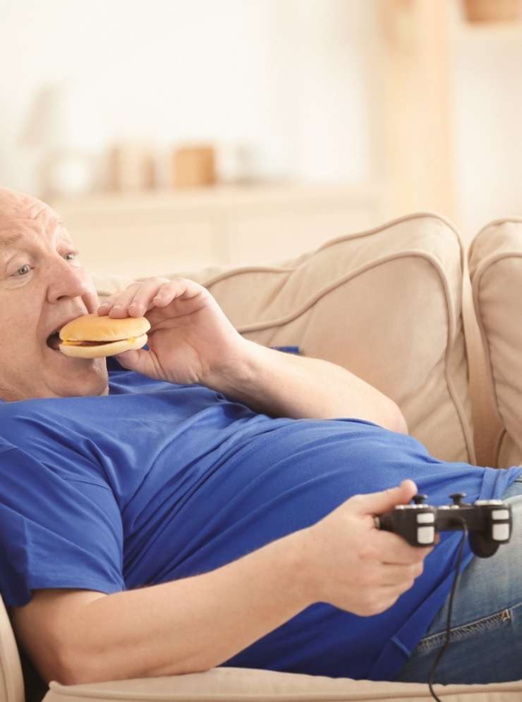 hva oude man bank liggen eten ongezond gamen SO NUTS: voorkomen van sarcopenie, obesitas en sarcopene obesitas bij mensen die met pensioen gaan