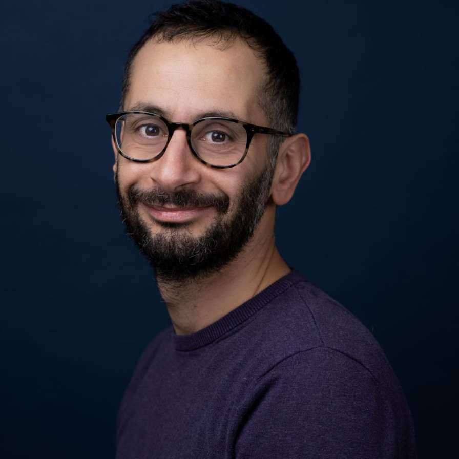 Fadie Hanna, associate lector